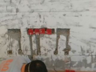 水、电管开槽施作