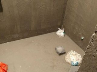 地砖铺贴及地面找平施作