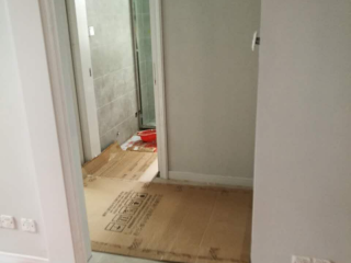 成品门及墙纸铺贴