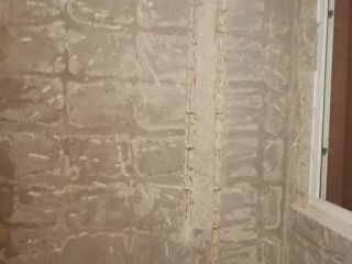 水、电管开槽施工