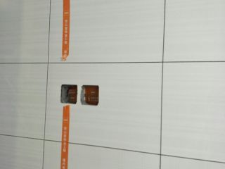 厨房、卫生间墙砖施作