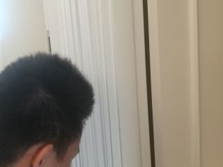 套装门、踢脚线安装