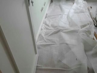 套装门、踢脚线安装
