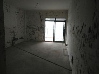水、电管开槽施作