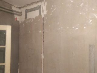 强、弱电路穿线施作