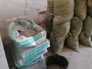 水、电管开槽施作