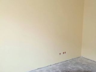 墙、顶面腻子批嵌