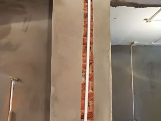 水、电管开槽施作