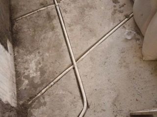 水电线管开槽施工