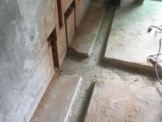水、电管开槽施作