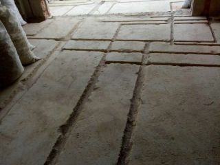 水、电管开槽施作