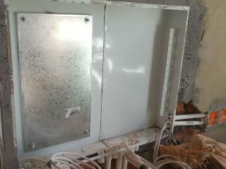 强、弱电路穿线施作