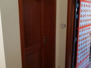 成品门及墙纸铺贴