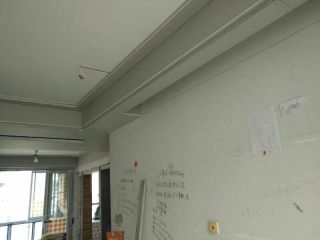 地砖铺贴及地面找平施作