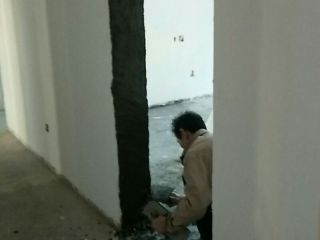 地砖铺贴及地面找平施作