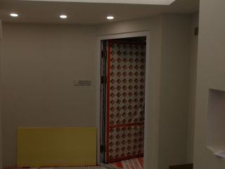 成品门及墙纸铺贴