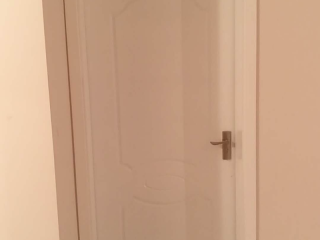 成品门及墙纸铺贴