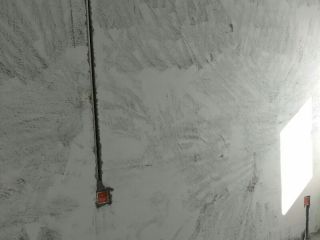 水、电管开槽施工
