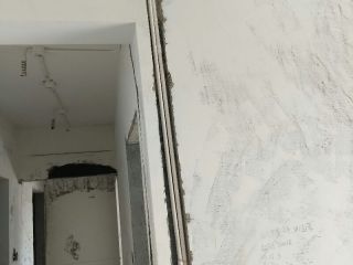 水、电管开槽施工