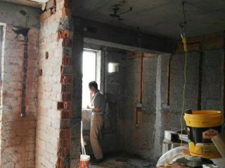 水、电管开槽施作