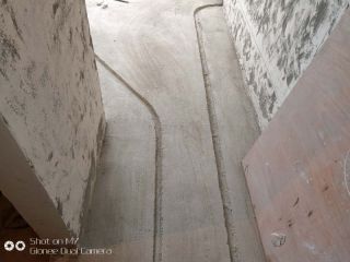 水、电管开槽施作