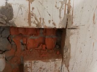 水、电管开槽施工