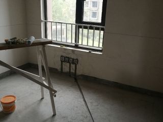 水、电管开槽施作