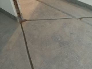 水、电管开槽施作