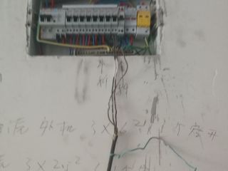 强、弱电布管，穿线施作