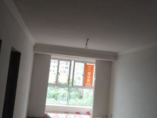 墙、顶面腻子批嵌