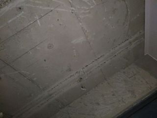 水、电管开槽施作
