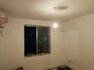 墙、顶面腻子批嵌