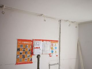 强、弱电路穿线施作