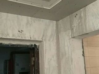 石膏板吊顶施作