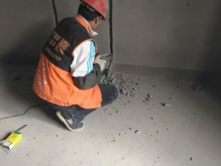 水电线管开槽施工