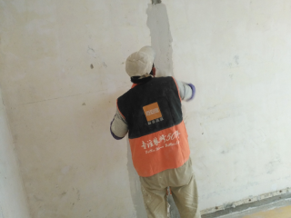 墙、顶面腻子批嵌