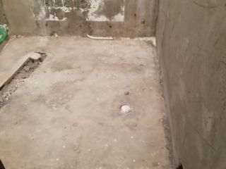 水、电管开槽施作