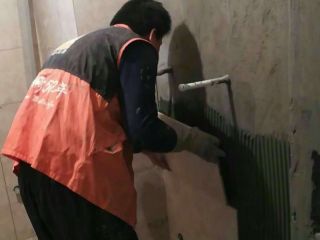 厨房、卫生间墙砖施作