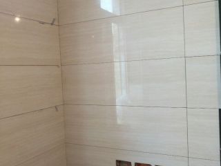 地砖铺贴及地面找平施作