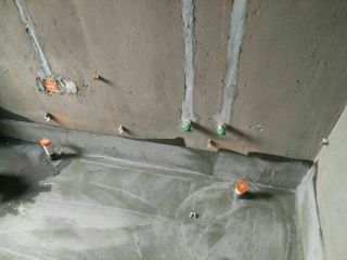 水、电管开槽施工
