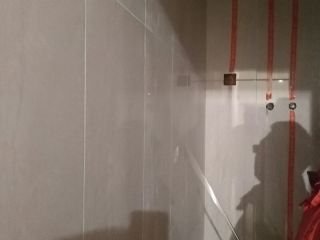 厨房、卫生间墙砖施作