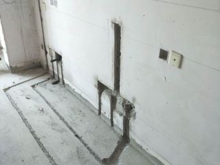 水、电管开槽施作
