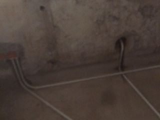 强、弱电路穿线施作