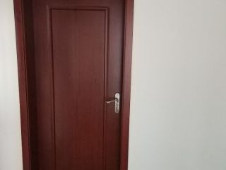 成品门及墙纸铺贴