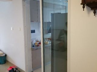 成品门及墙纸铺贴