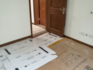 木地板铺设
