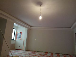 墙、顶面乳胶漆及墙纸铺贴
