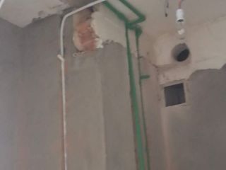 水、电管开槽施作