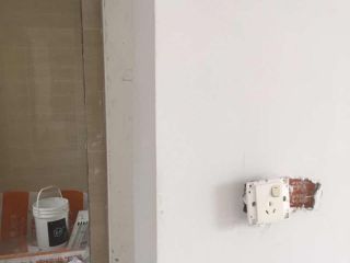墙、顶面腻子批嵌