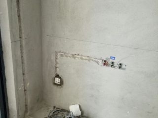 水电线管开槽施工